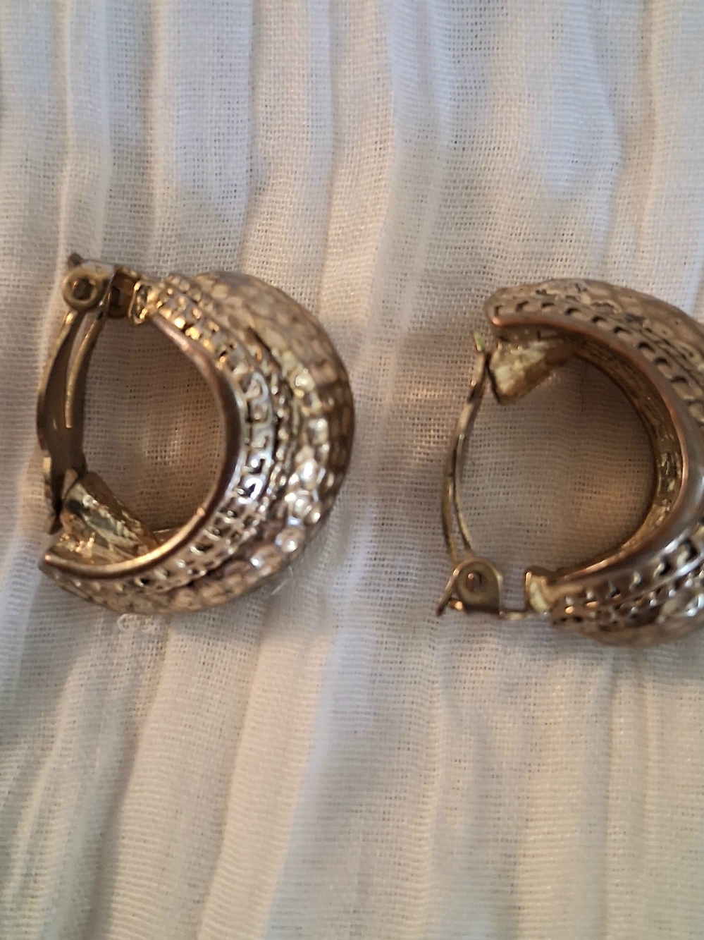 Oscar de la Renta Gold-Tone Hammered Hoop Clip-On Earrings - Picture 3 of 10